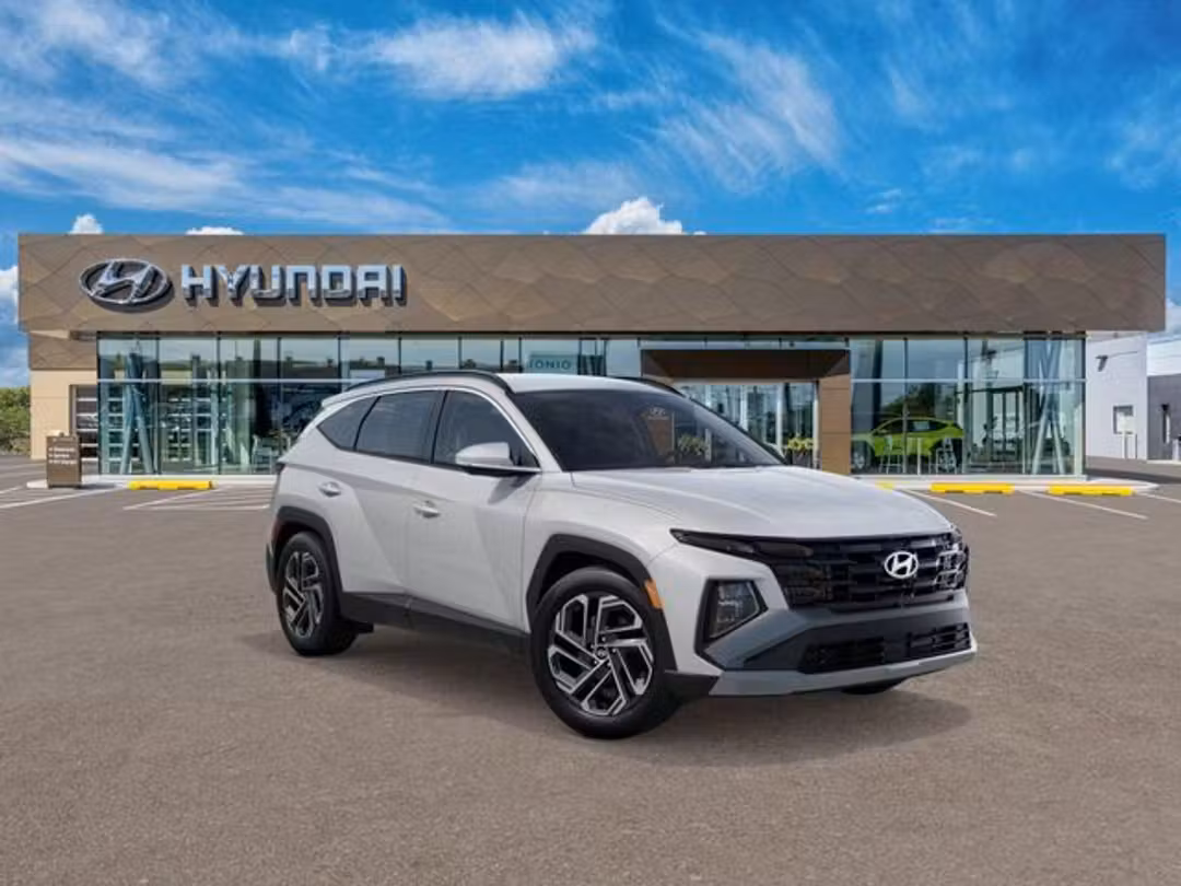 2026 Hyundai Tucson SEL Plus - Image 2
