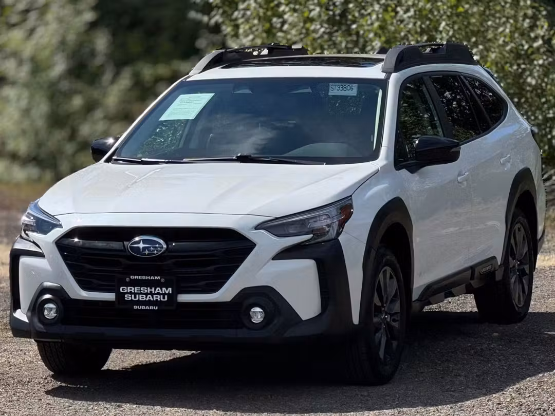 2025 Subaru Outback Onyx Edition XT - Image 3