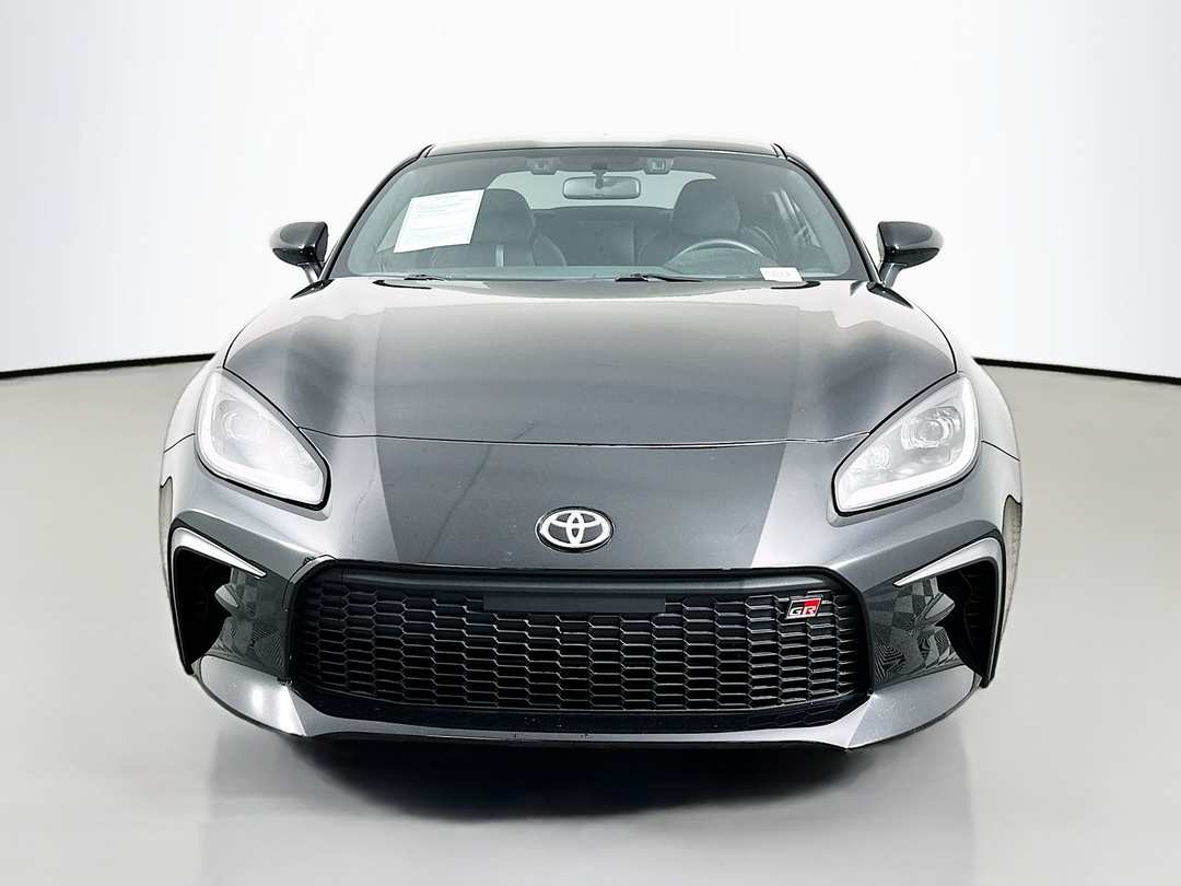 2024 Toyota Gr86 Premium - Image 2