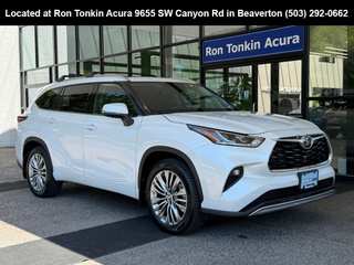 2025 Toyota Highlander Platinum