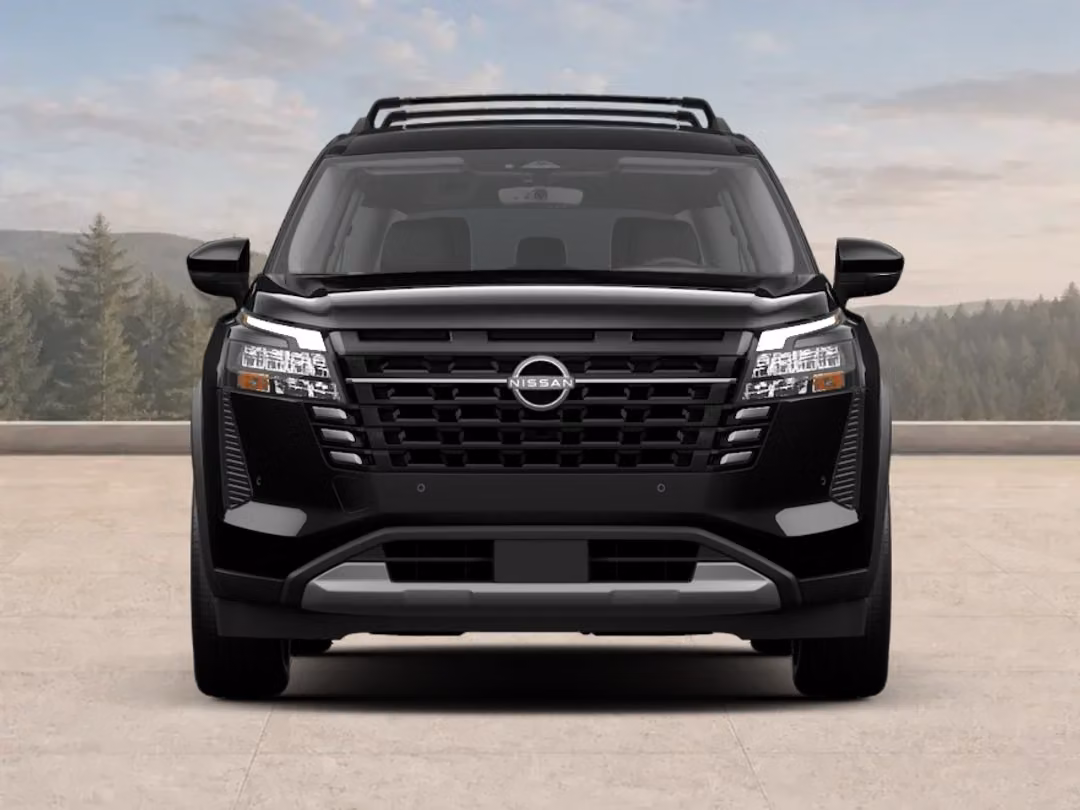 2026 Nissan Pathfinder Platinum - Image 2