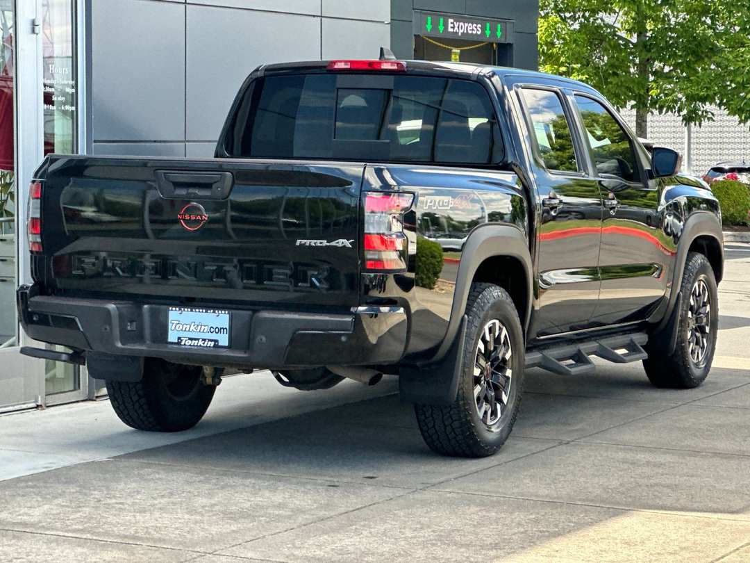 2023 Nissan Frontier PRO4X - Image 3
