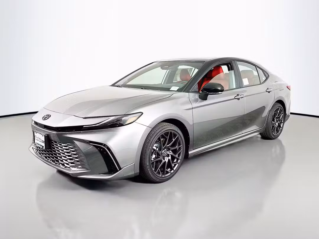 2026 Toyota Camry XSE - Image 3