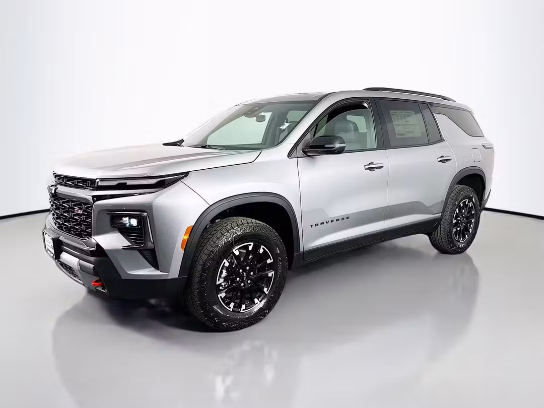 2026 Chevrolet Traverse Z71 - Image 3