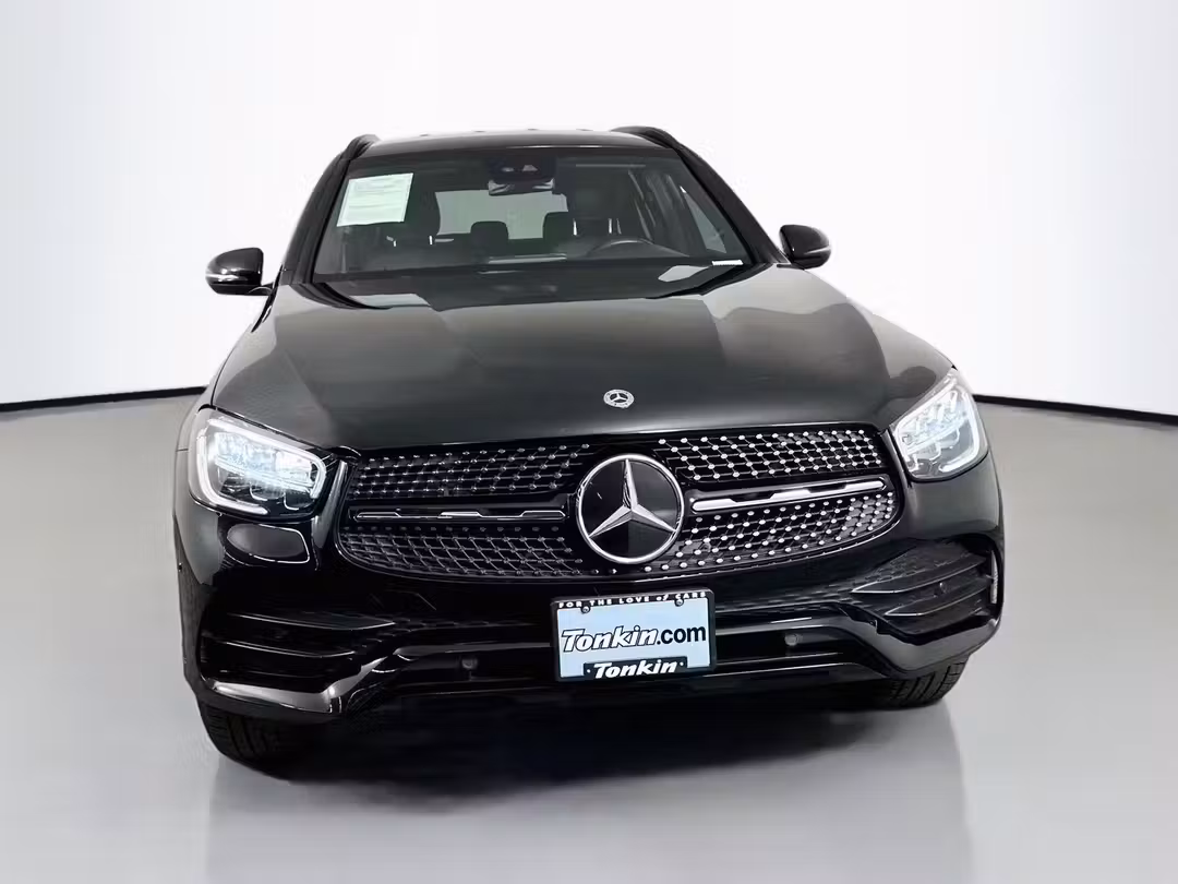 2022 Mercedes-Benz GLC GLC 300 - Image 2