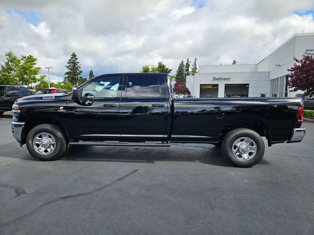 2026 Ram 3500 Tradesman - Image 3