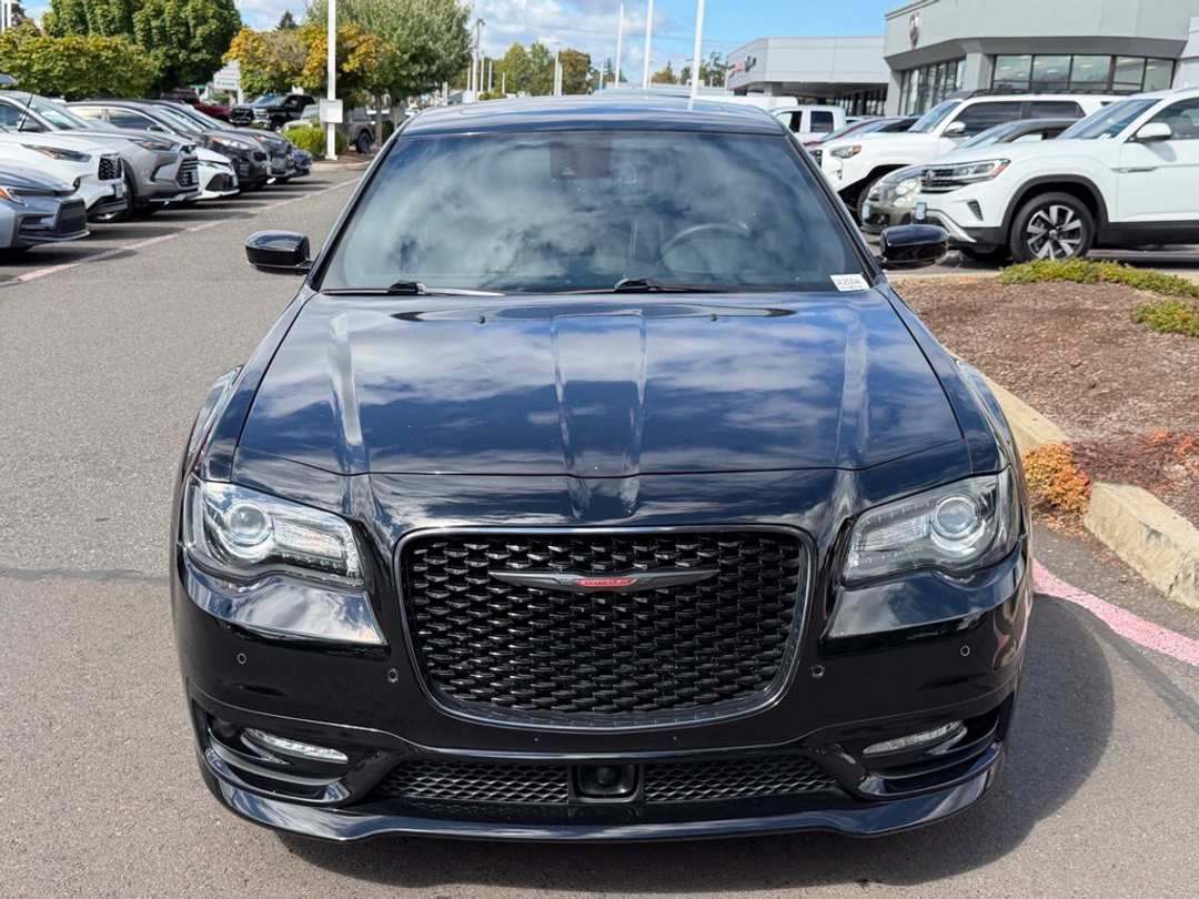 2023 Chrysler 300 S - Image 3