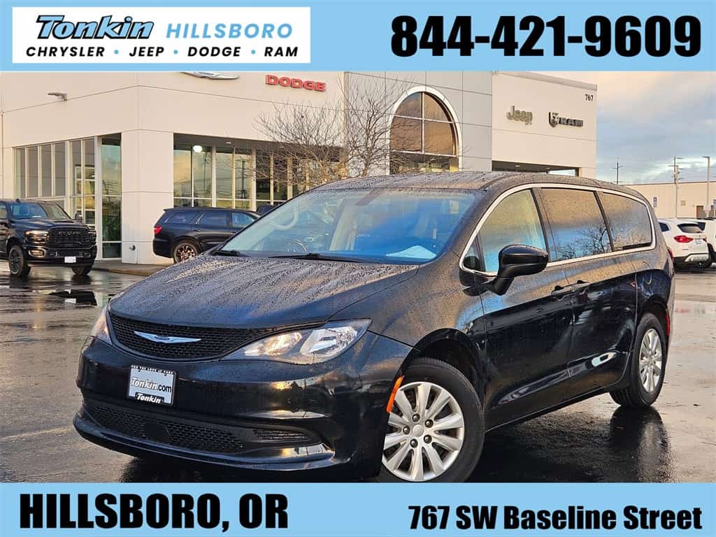 2021 Chrysler Voyager L