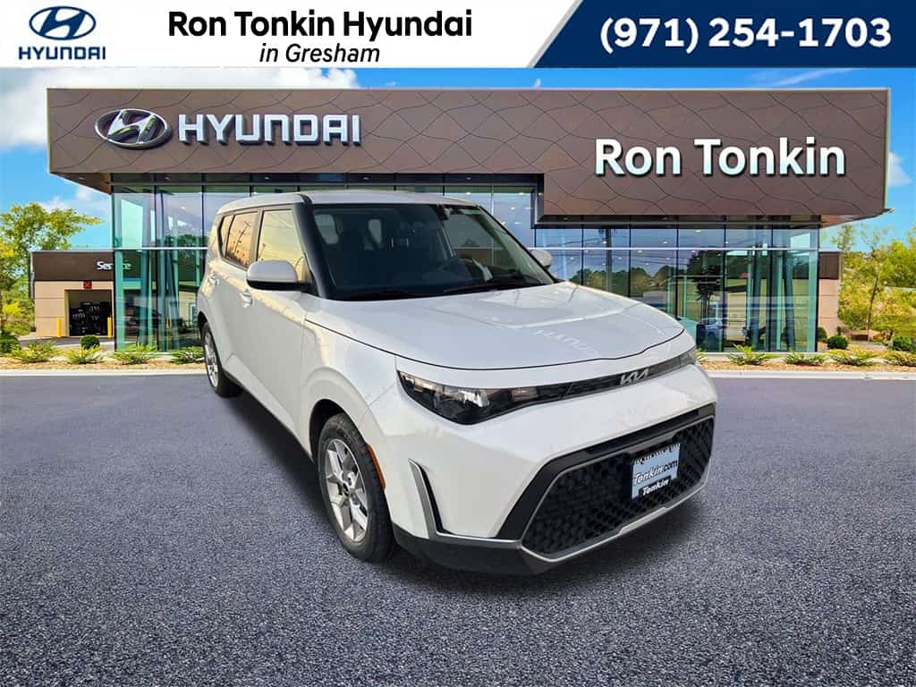 2024 Kia Soul LX - Image 1