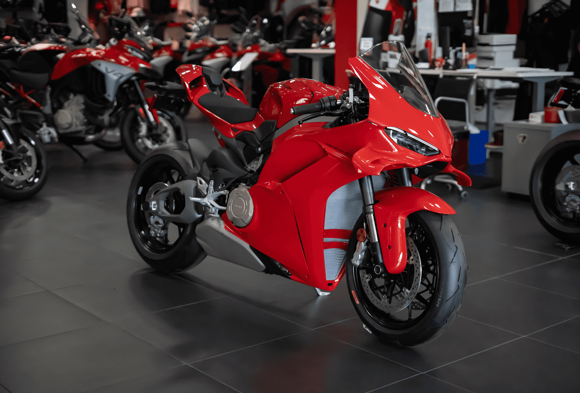2025 Ducati Panigale V4 - Image 1